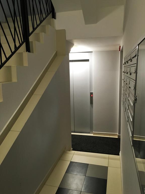 Apartament Blisko Centrum Варшава Экстерьер фото